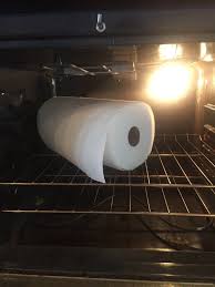 Can paper towels go in the oven?