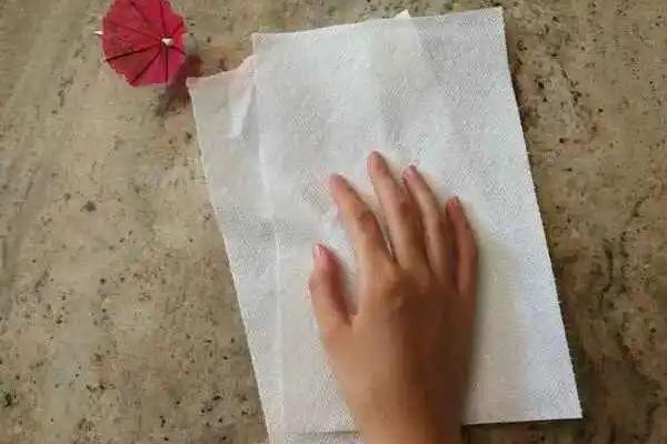 Paper-Towel-Absorbency 